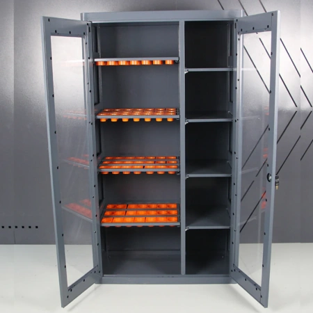 Инструментальный шкаф и инструментальный шкаф с ЧПУ имеют различные функции