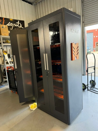 шкаф с ЧПУ Шкафы для инструментов Каркасная конструкция