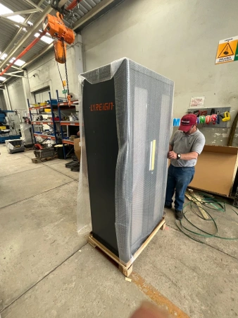 шкаф с ЧПУ Шкафы для инструментов Каркасная конструкция